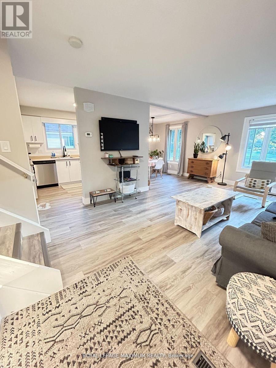 












360 FIRST AVENUE

,
Welland,




Ontario
L3C5Y9

