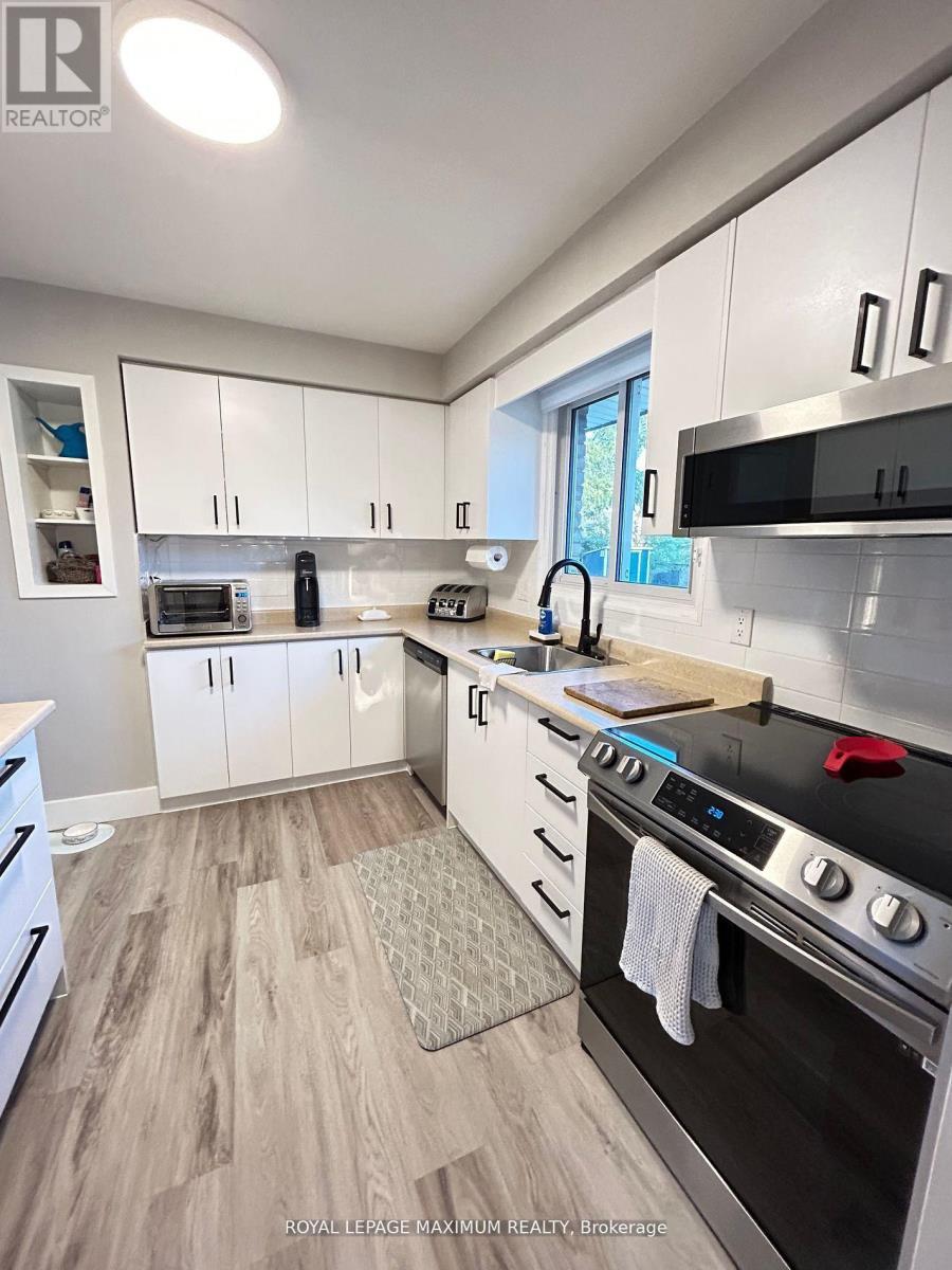 












360 FIRST AVENUE

,
Welland,




Ontario
L3C5Y9

