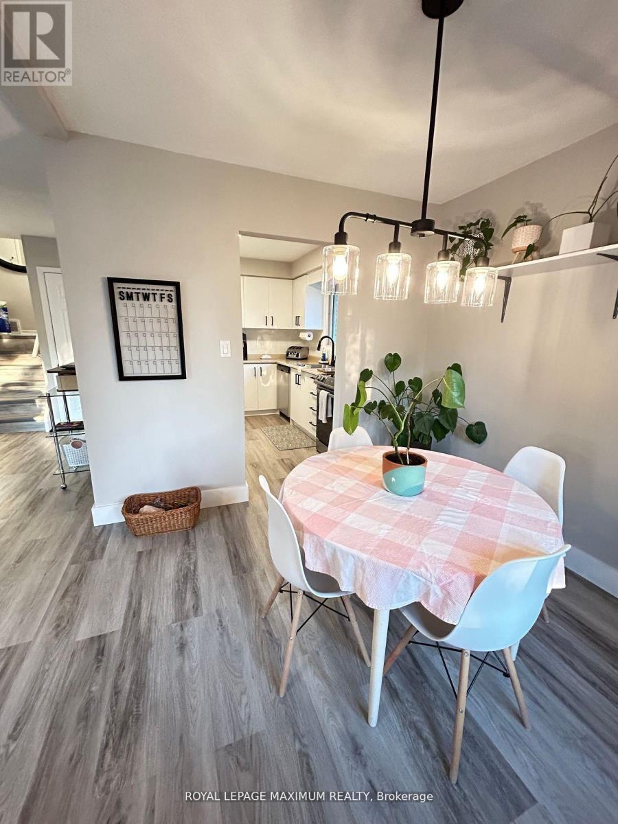 












360 FIRST AVENUE

,
Welland,




Ontario
L3C5Y9

