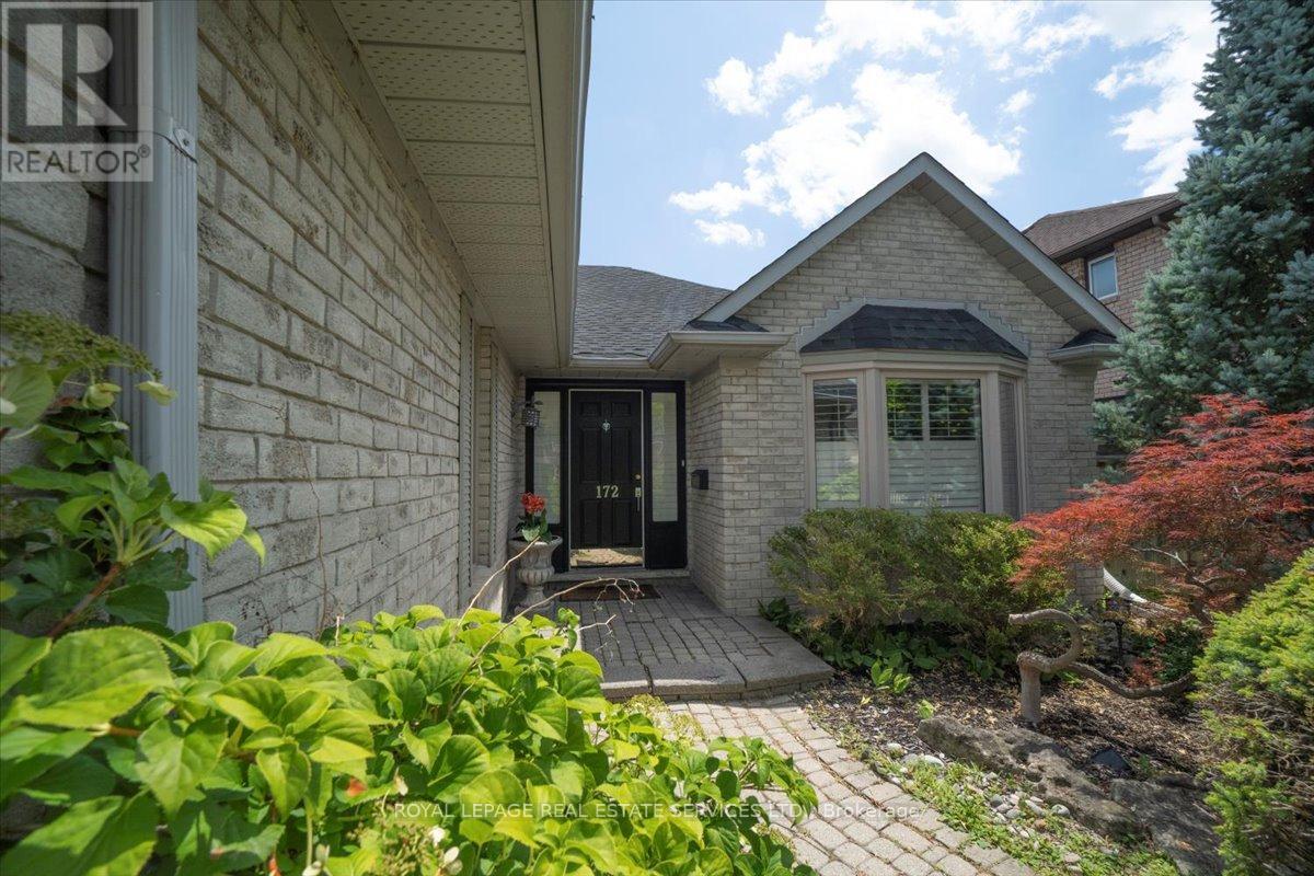 












172 RIVER OAKS BOULEVARD E

,
Oakville,




Ontario
L6H5N7

