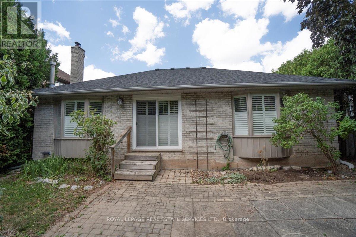 












172 RIVER OAKS BOULEVARD E

,
Oakville,




Ontario
L6H5N7

