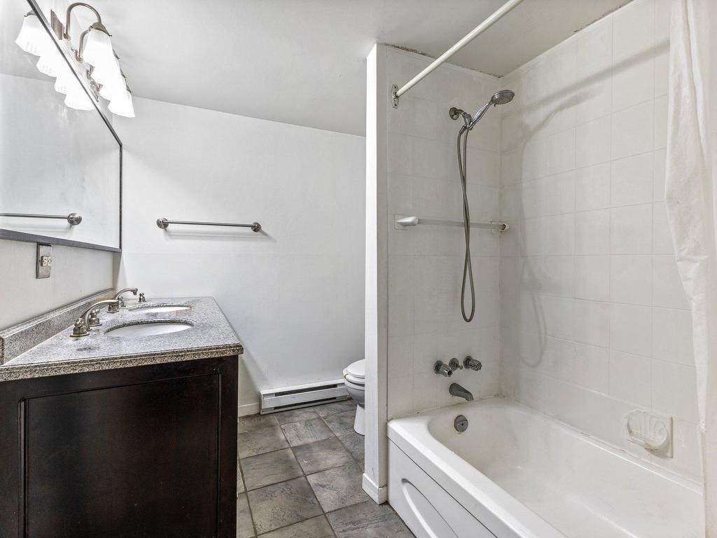 









2321


Rue St-Jacques

, 201,
Montréal (Le Sud-Ouest),




QC
H3J1H7

