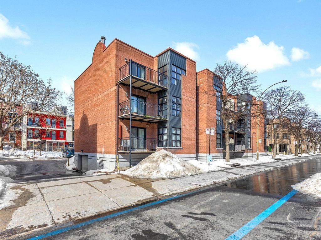 









2321


Rue St-Jacques

, 201,
Montréal (Le Sud-Ouest),




QC
H3J1H7

