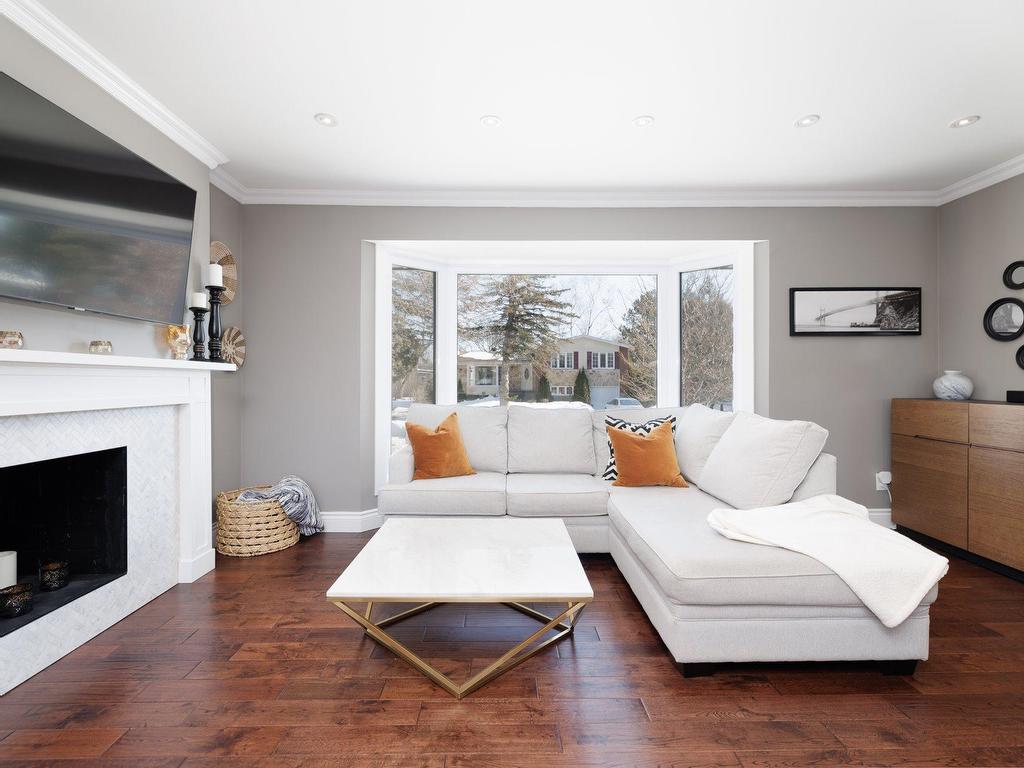 









28


Rue Hazelwood

,
Dollard-des-Ormeaux,




QC
H9A2N6

