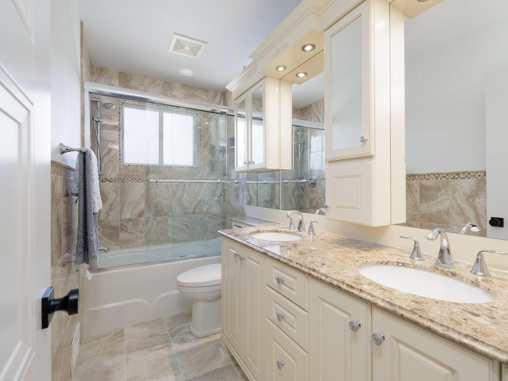 









28


Rue Hazelwood

,
Dollard-des-Ormeaux,




QC
H9A2N6

