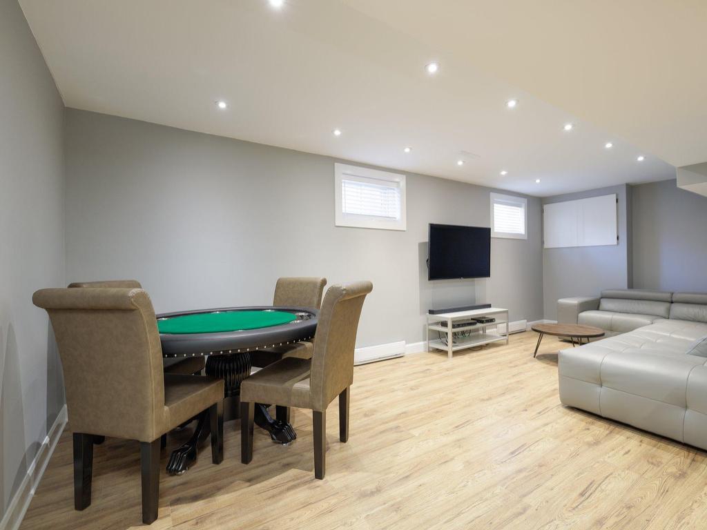 









28


Rue Hazelwood

,
Dollard-des-Ormeaux,




QC
H9A2N6


