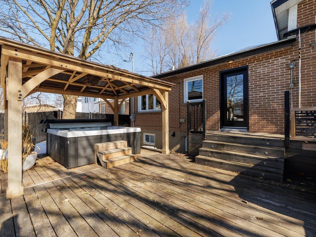 









28


Rue Hazelwood

,
Dollard-des-Ormeaux,




QC
H9A2N6

