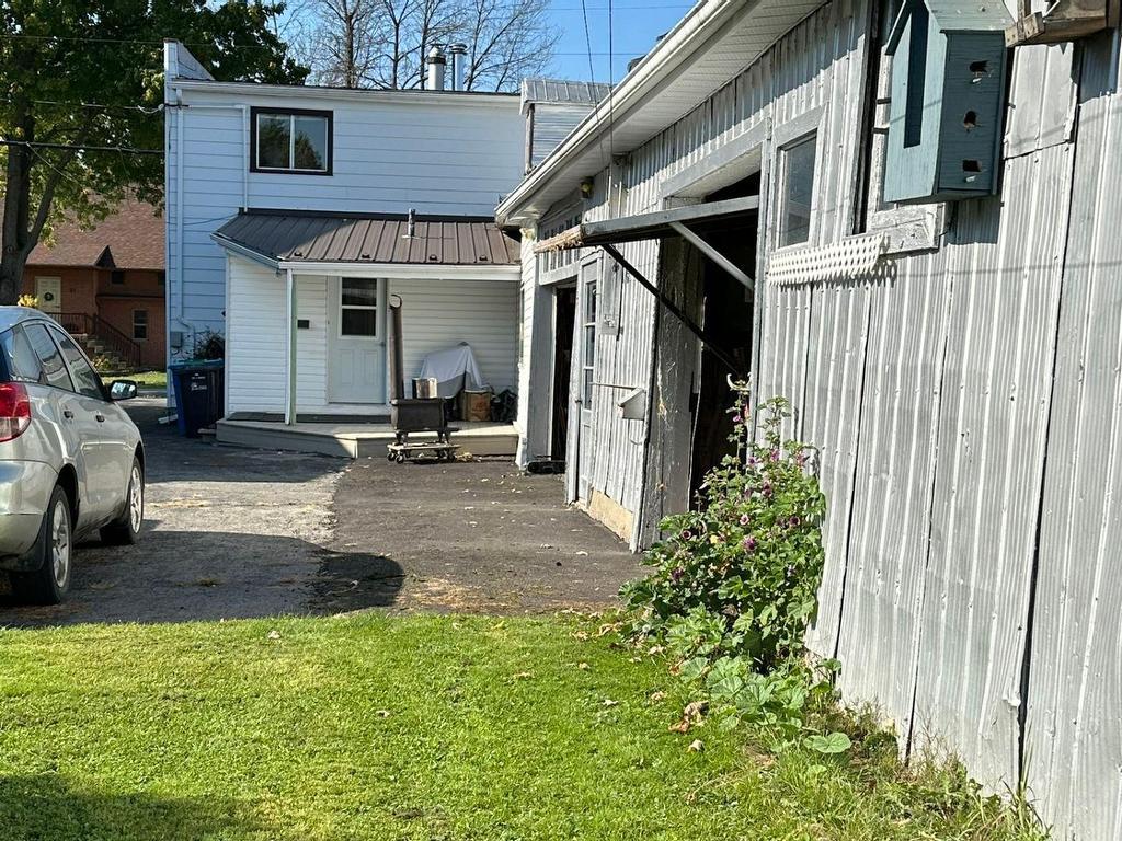 









22


Rue St-Joseph

,
Saint-Louis-de-Gonzague,




QC
J0S1T0

