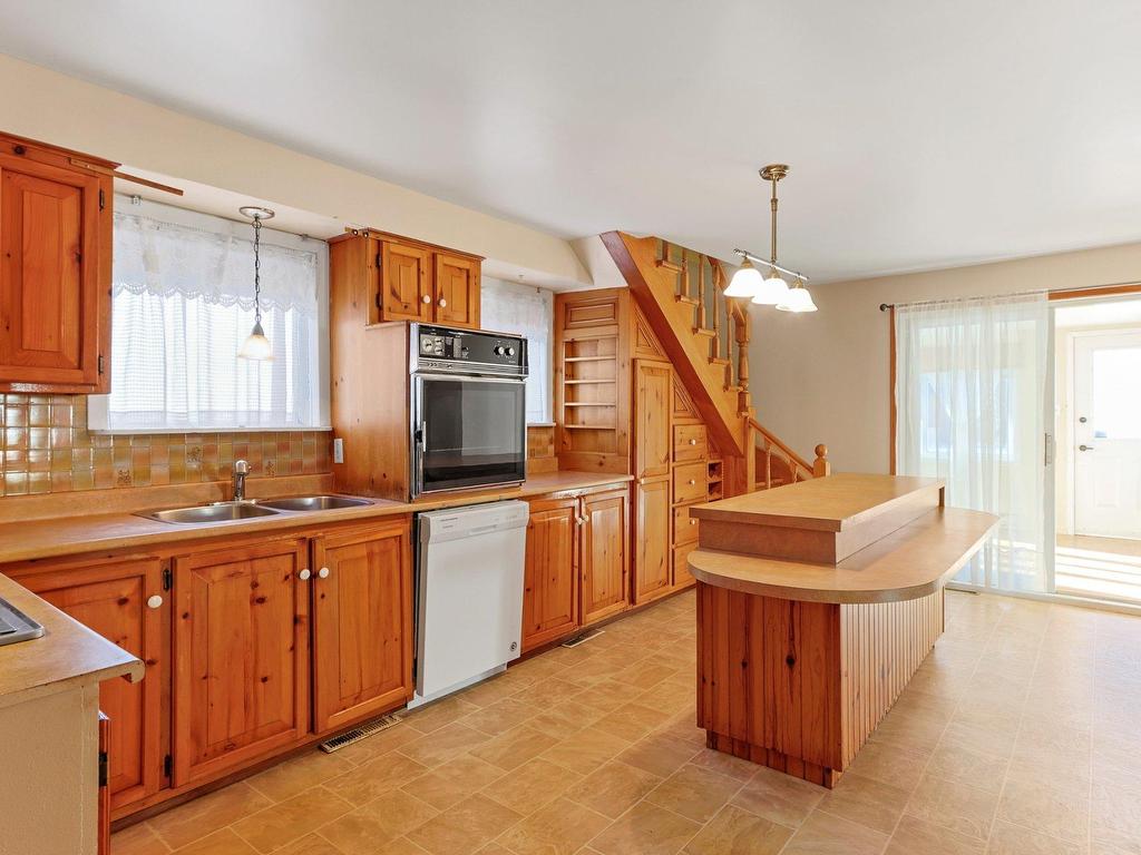 









22


Rue St-Joseph

,
Saint-Louis-de-Gonzague,




QC
J0S1T0


