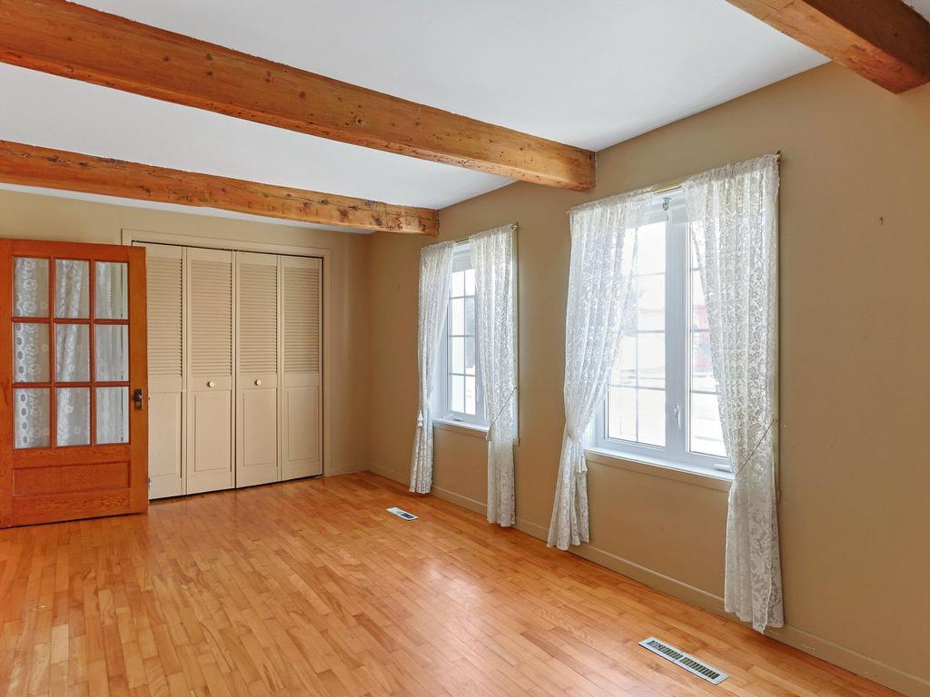 









22


Rue St-Joseph

,
Saint-Louis-de-Gonzague,




QC
J0S1T0

