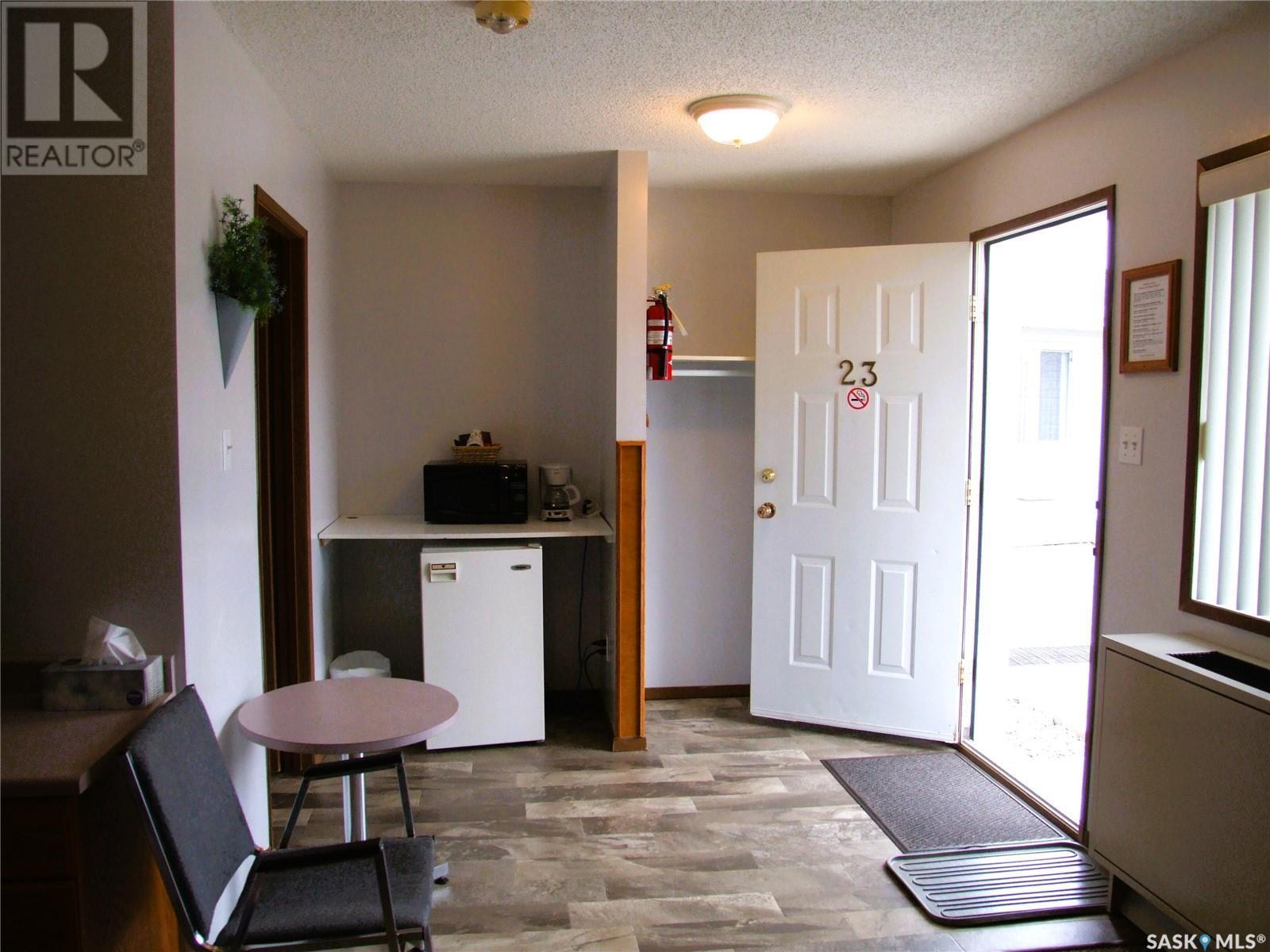 












401 Martin STREET

,
Burstall,




Saskatchewan
S0N0H0


