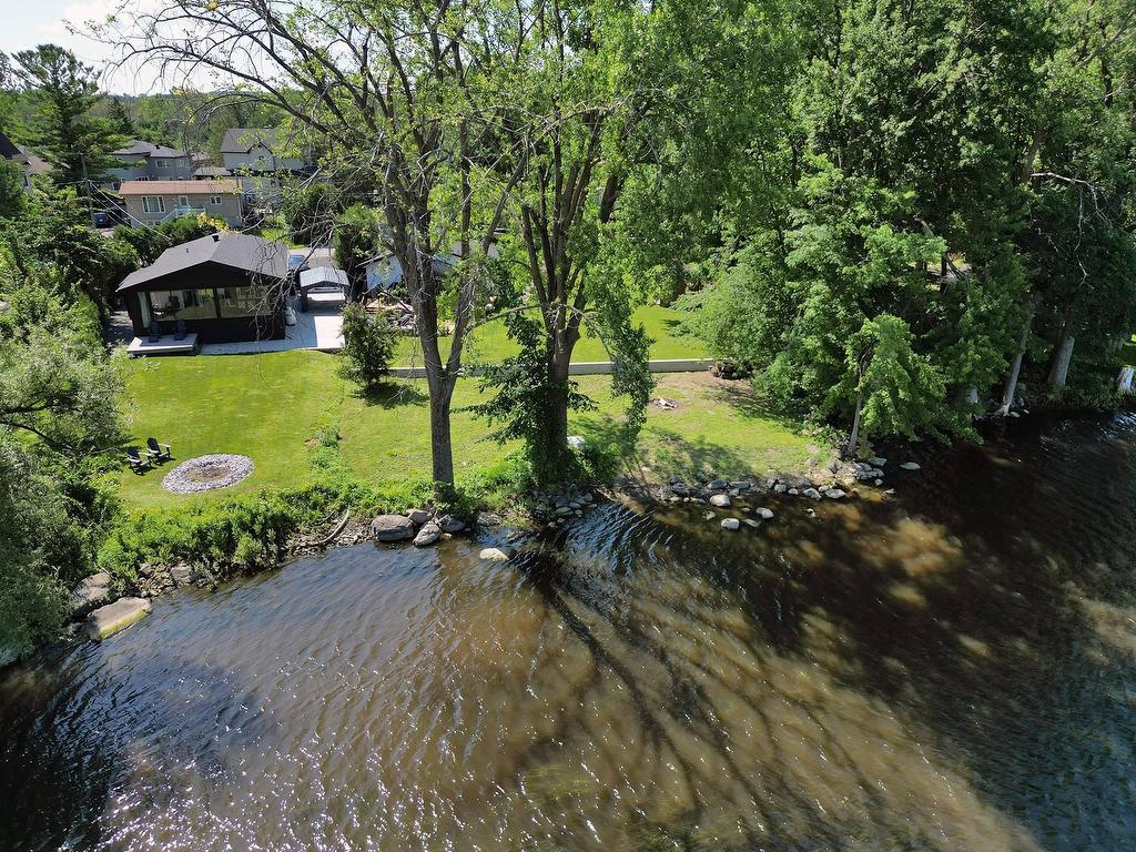 









625


Rue La Bruyère

,
Laval (Auteuil),




QC
H1H1X2

