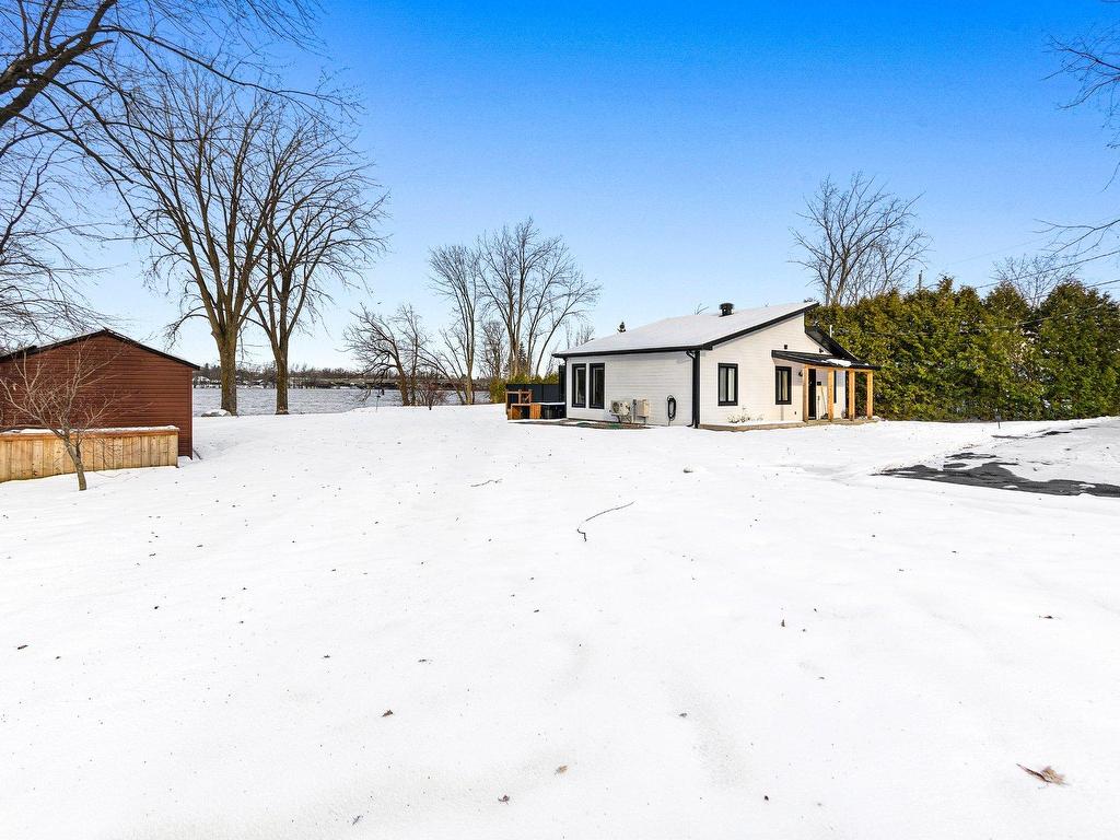 









625


Rue La Bruyère

,
Laval (Auteuil),




QC
H1H1X2

