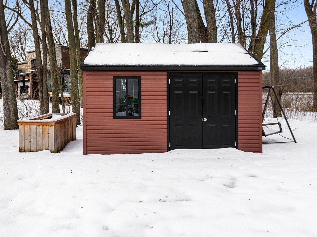 









625


Rue La Bruyère

,
Laval (Auteuil),




QC
H1H1X2

