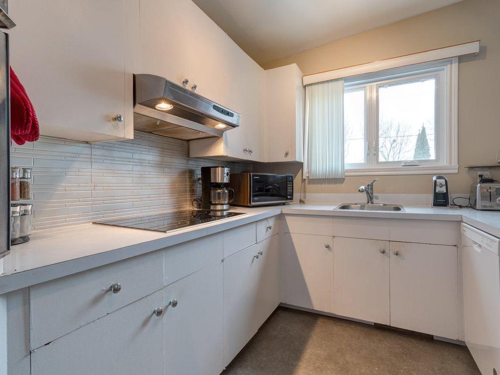 









223


Rue du Marquis

,
Sorel-Tracy,




QC
J3R2T3

