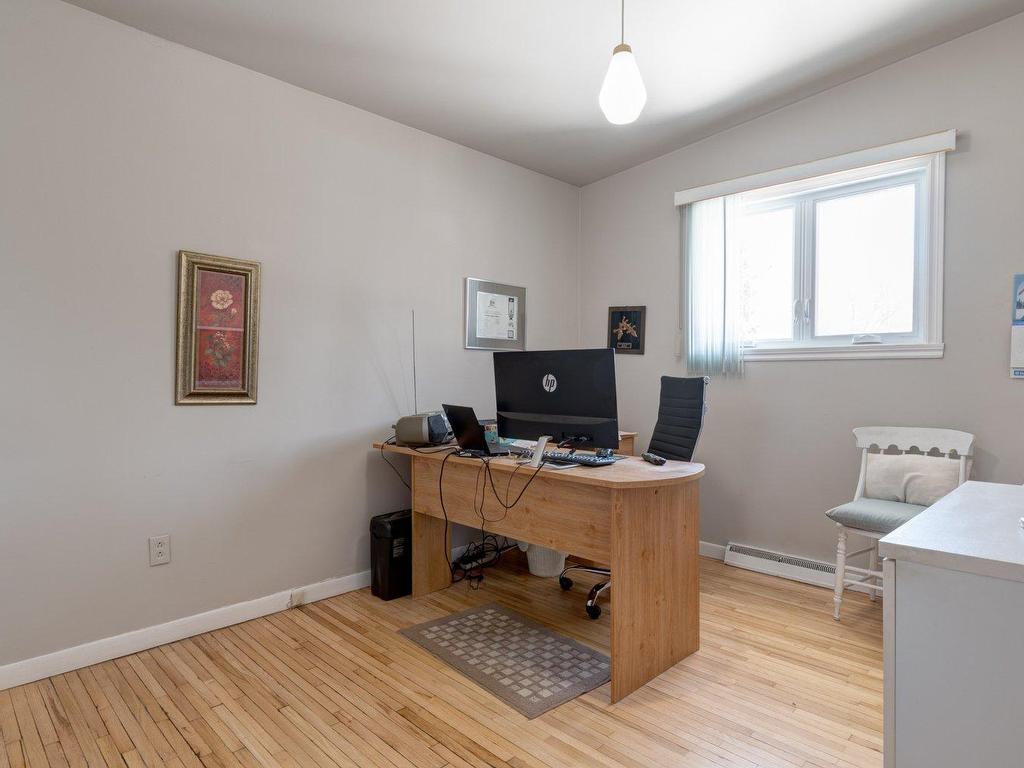 









223


Rue du Marquis

,
Sorel-Tracy,




QC
J3R2T3

