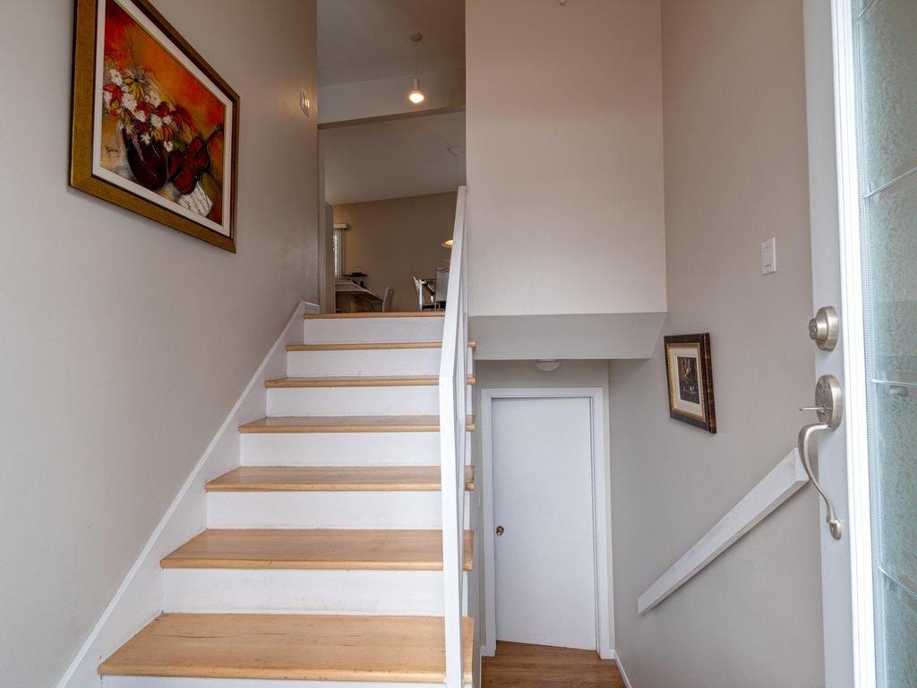 









223


Rue du Marquis

,
Sorel-Tracy,




QC
J3R2T3


