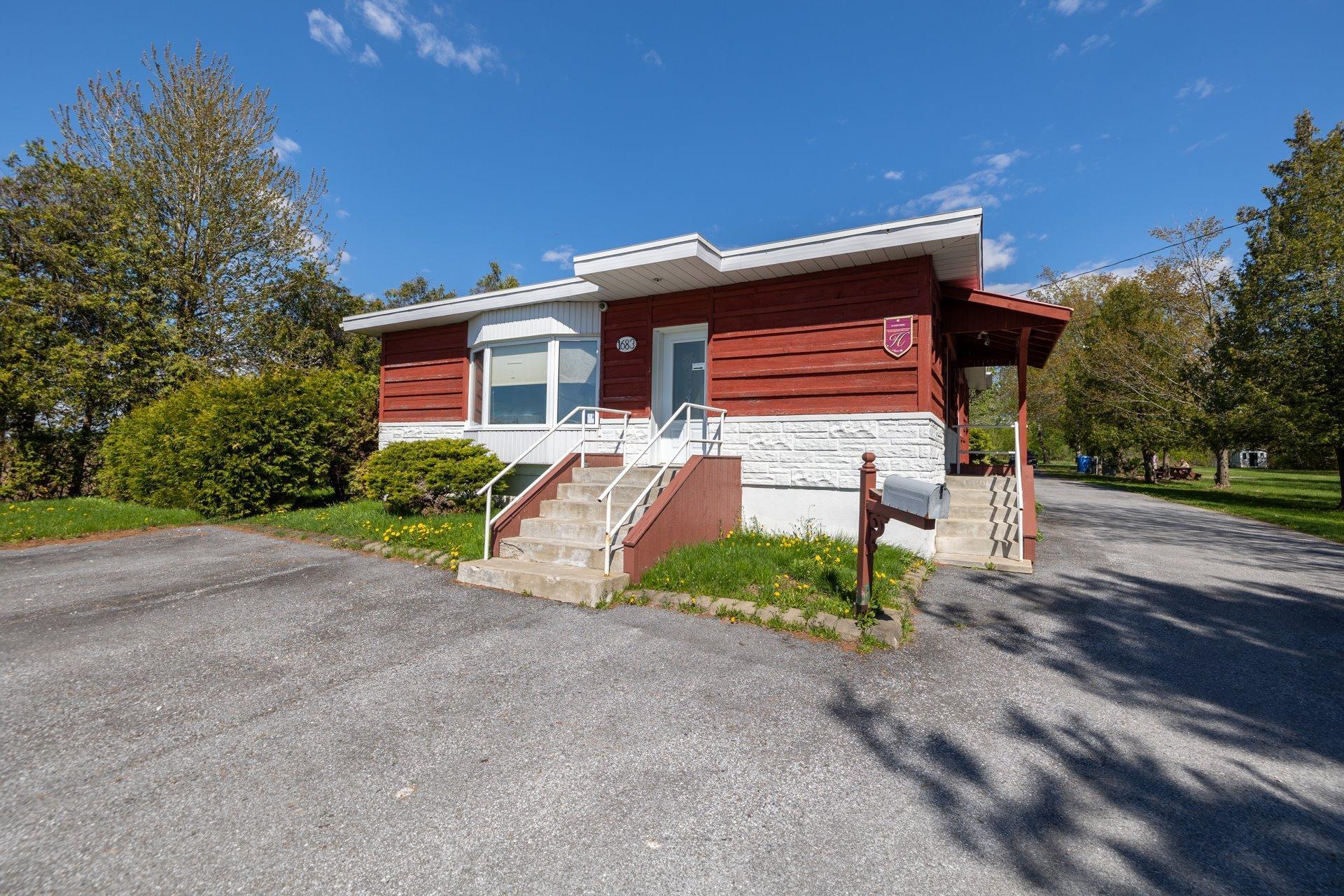 









1683


Route 133

,
Pike River,




QC
J0J1P0

