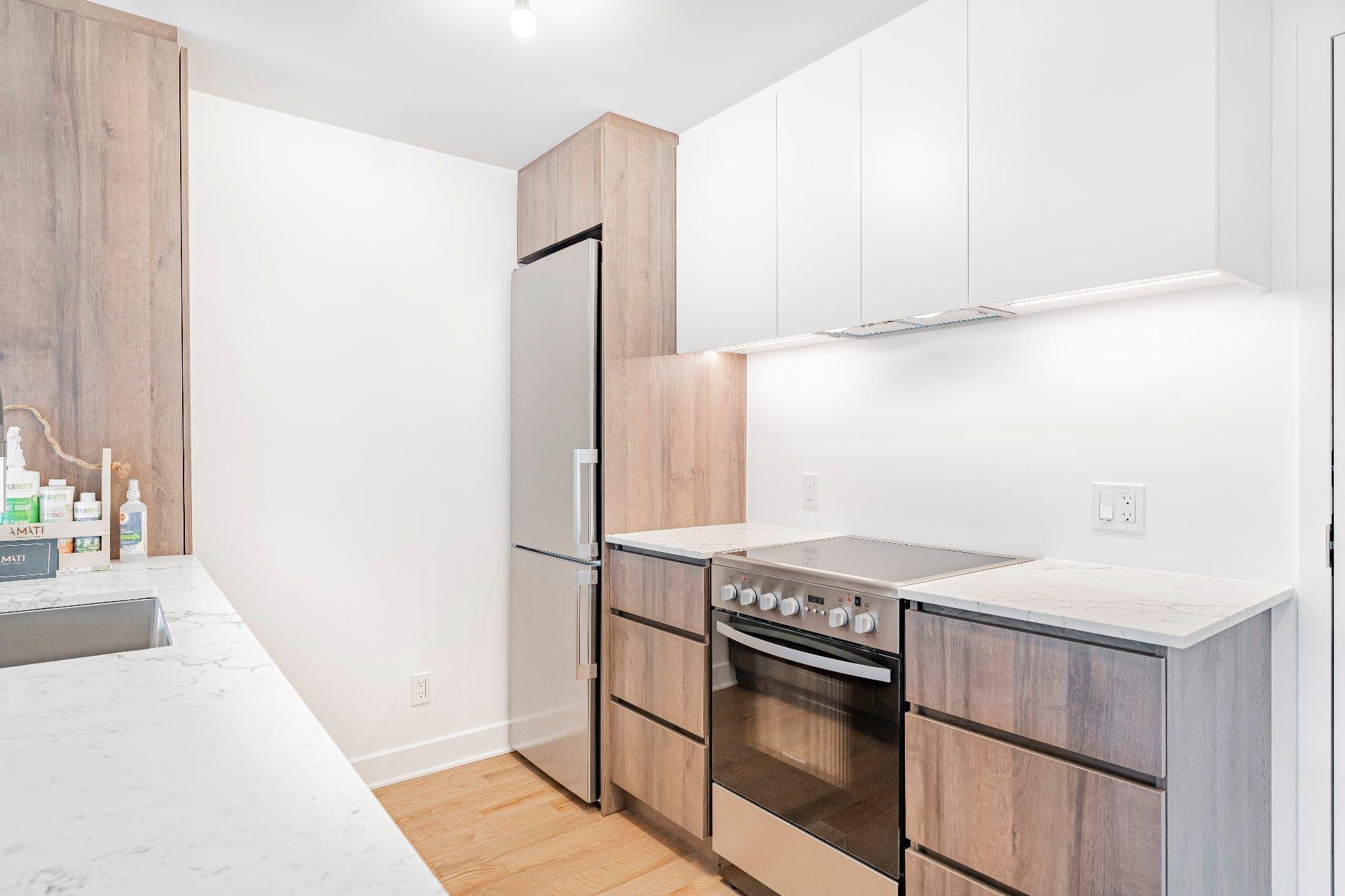 









170


Rue Rioux

, 715,
Montréal (Le Sud-Ouest),




QC
H3C2A5

