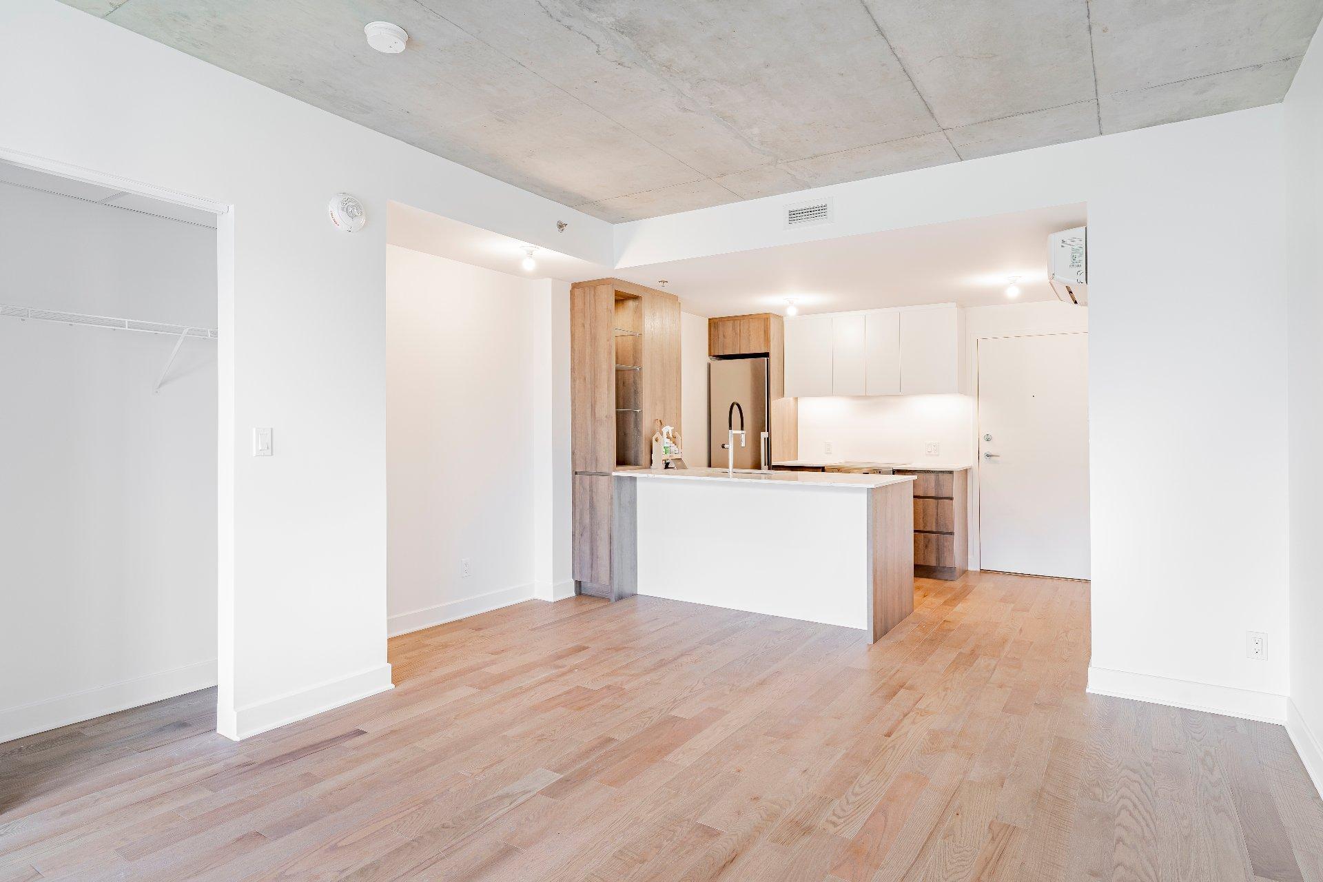 









170


Rue Rioux

, 715,
Montréal (Le Sud-Ouest),




QC
H3C2A5

