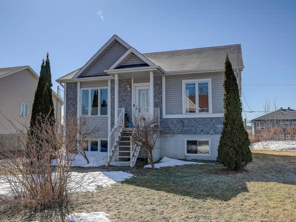 









167


Rue Chagnon

,
Waterloo,




QC
J0E2N0

