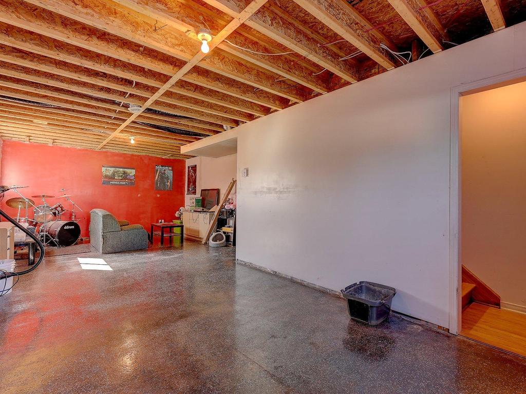 









167


Rue Chagnon

,
Waterloo,




QC
J0E2N0

