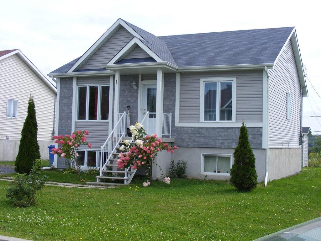 









167


Rue Chagnon

,
Waterloo,




QC
J0E2N0

