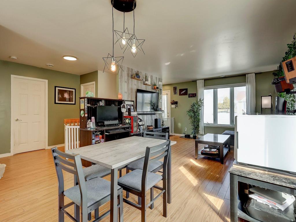 









167


Rue Chagnon

,
Waterloo,




QC
J0E2N0


