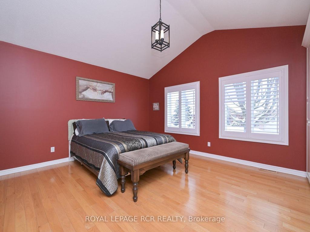 









42


Napa Ridge

N/A,
New Tecumseth,




ON
L9R 2E4

