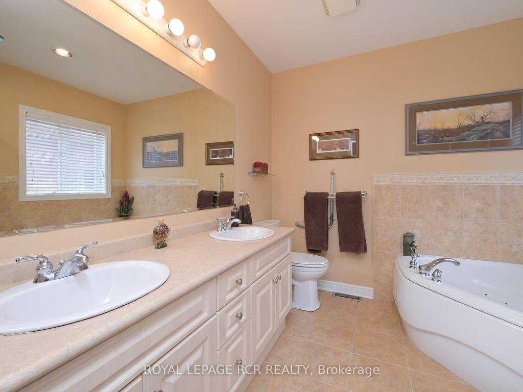 









42


Napa Ridge

N/A,
New Tecumseth,




ON
L9R 2E4

