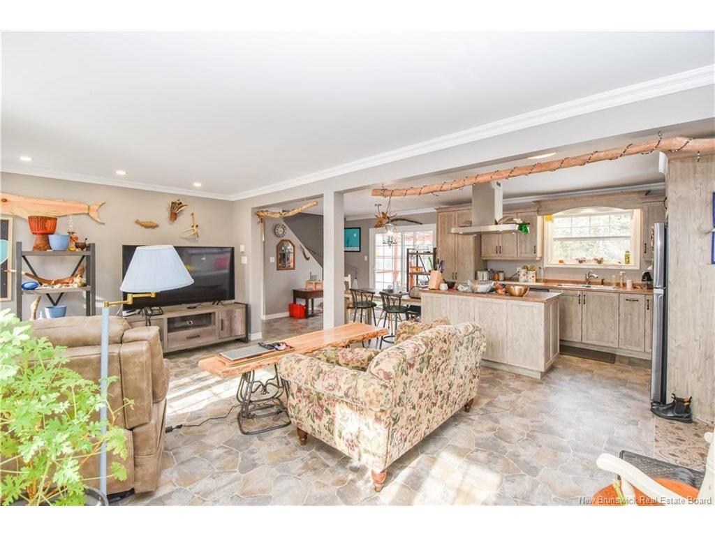 









3586


135

RTE,
Trudel,




NB
E8R 1N6


