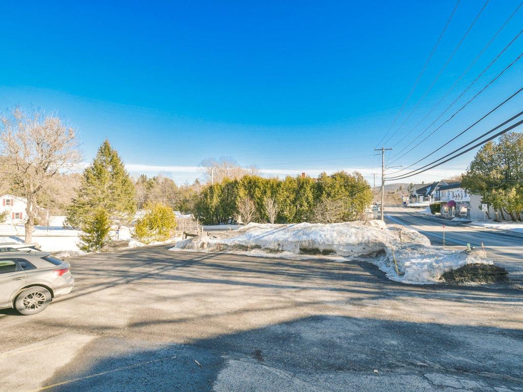 












Rue St-Joseph

,
Sainte-Adèle,







QC
J8B1G5

