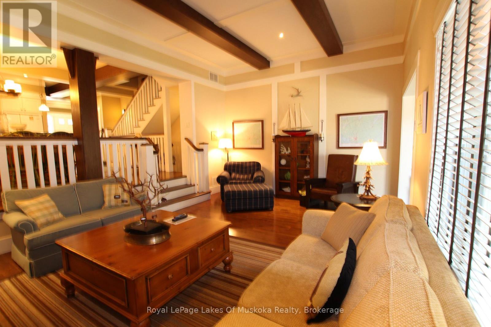 












V 11, W 5 - 1020 BIRCH GLEN ROAD

,
Lake of Bays (Mclean),




Ontario
P0B1A0

