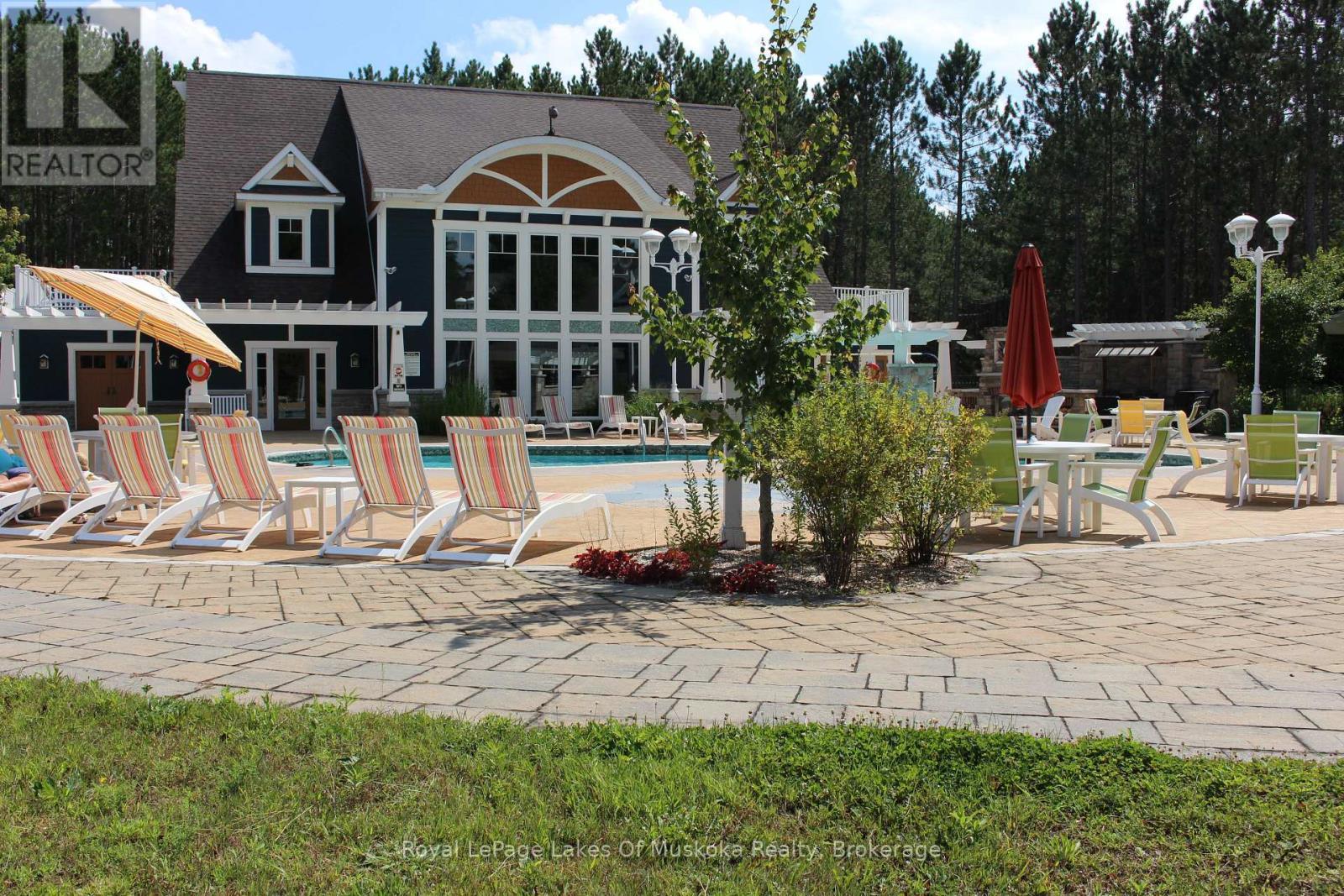 












V 11, W 5 - 1020 BIRCH GLEN ROAD

,
Lake of Bays (Mclean),




Ontario
P0B1A0

