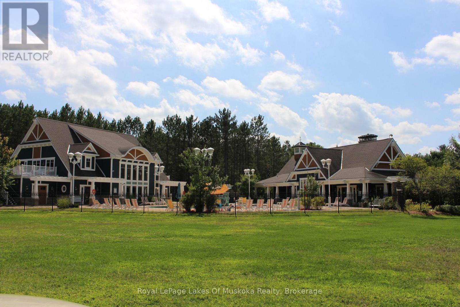 












V 11, W 5 - 1020 BIRCH GLEN ROAD

,
Lake of Bays (Mclean),




Ontario
P0B1A0

