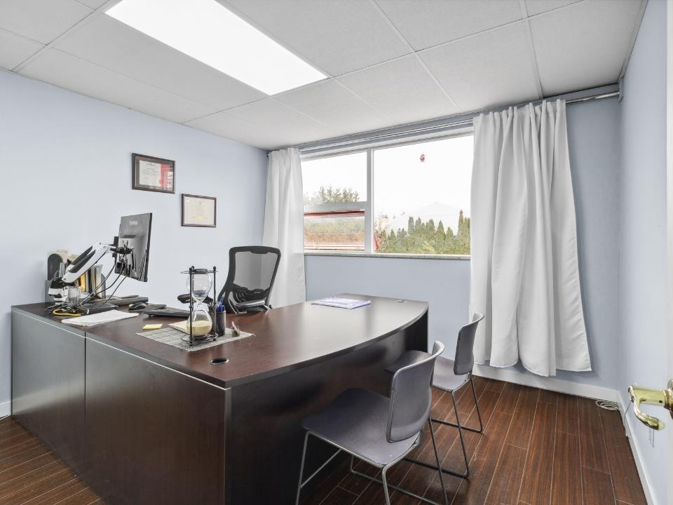 












5 - 6 14722 64 AVENUE

,
Surrey,




British Columbia
V3S1X7

