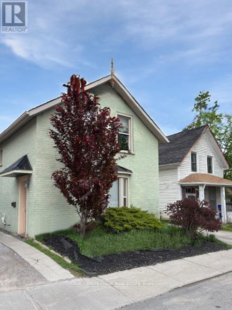 












140 ANTRIM STREET

,
Peterborough Central (North),




Ontario
K9H3G3

