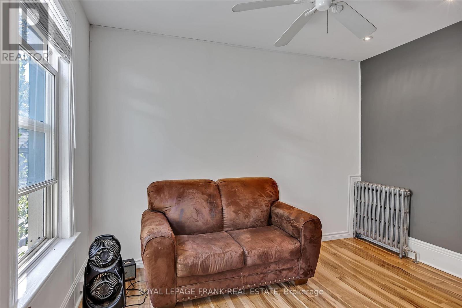












140 ANTRIM STREET

,
Peterborough Central (North),




Ontario
K9H3G3

