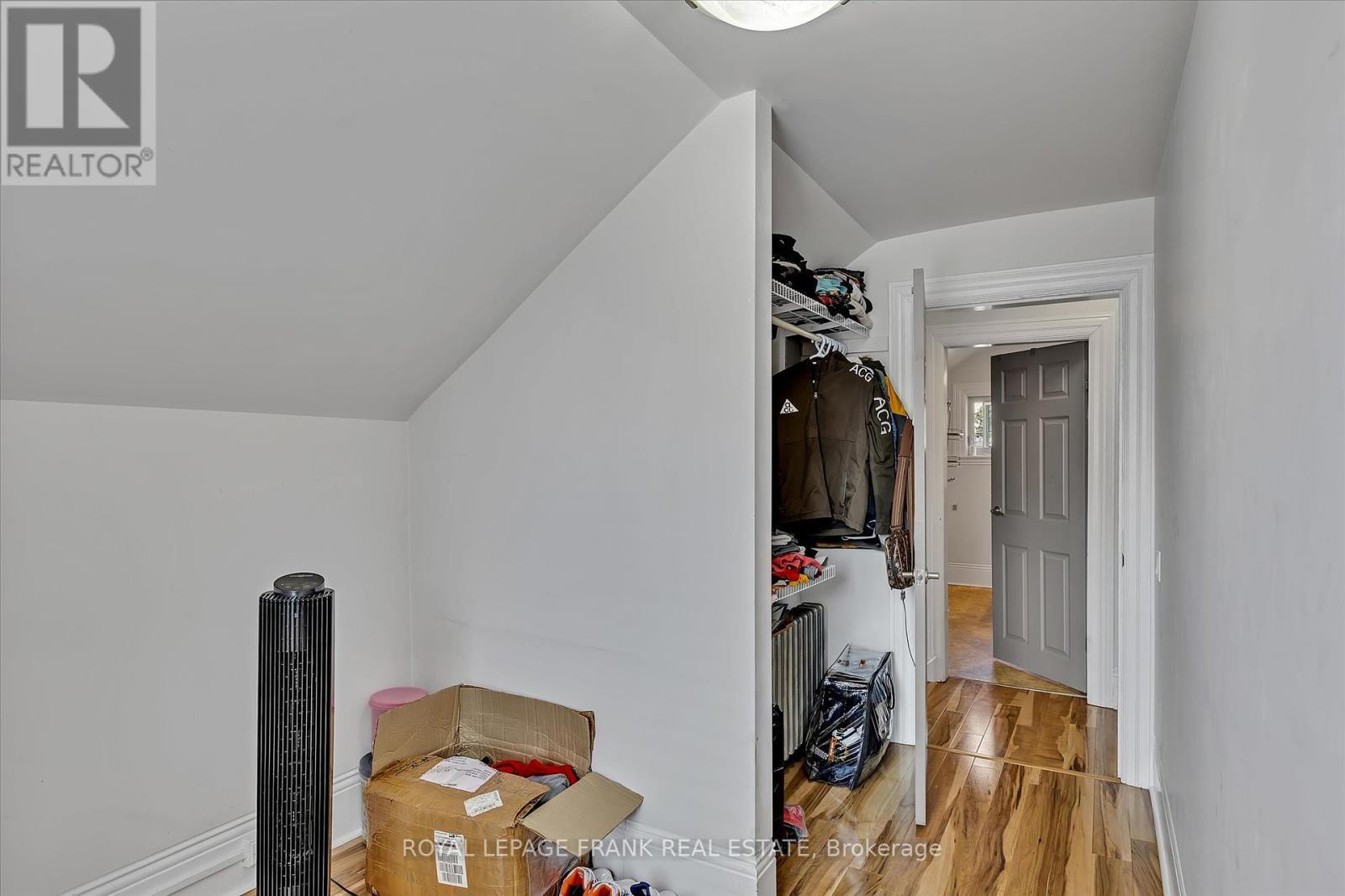 












140 ANTRIM STREET

,
Peterborough Central (North),




Ontario
K9H3G3

