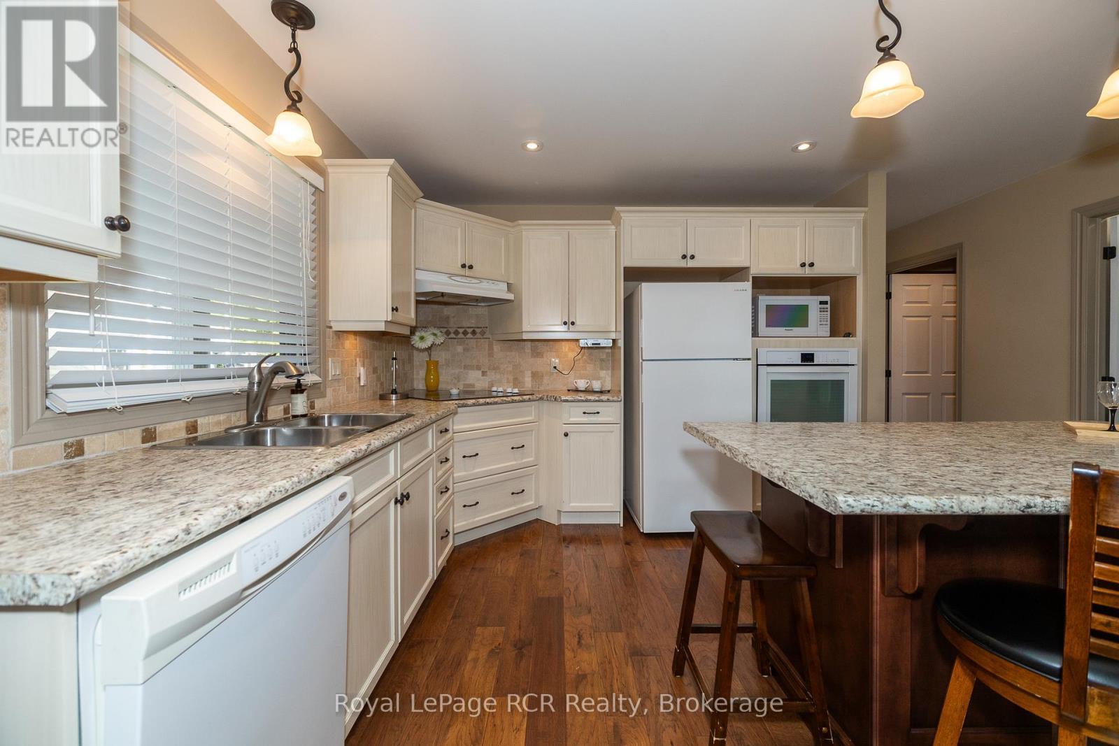 












30 VICTORIA STREET W

,
Southgate,




Ontario
N0C1B0

