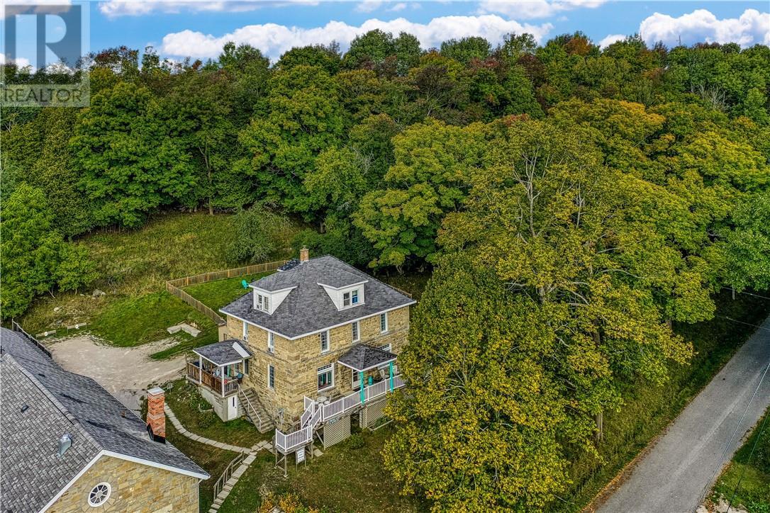 












29 Phipps Street

,
Gore Bay, Manitoulin Island,




Ontario
P0P1H0


