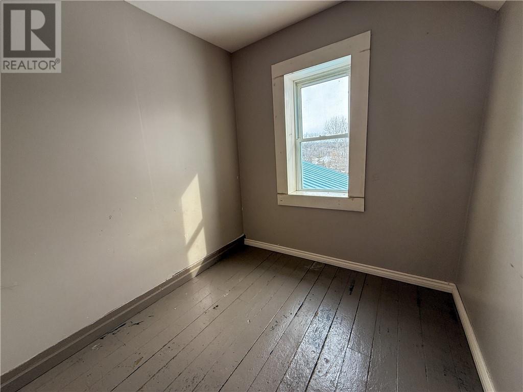 












14 New Street

,
Gore Bay, Manitoulin Island,




Ontario
P0P1H0

