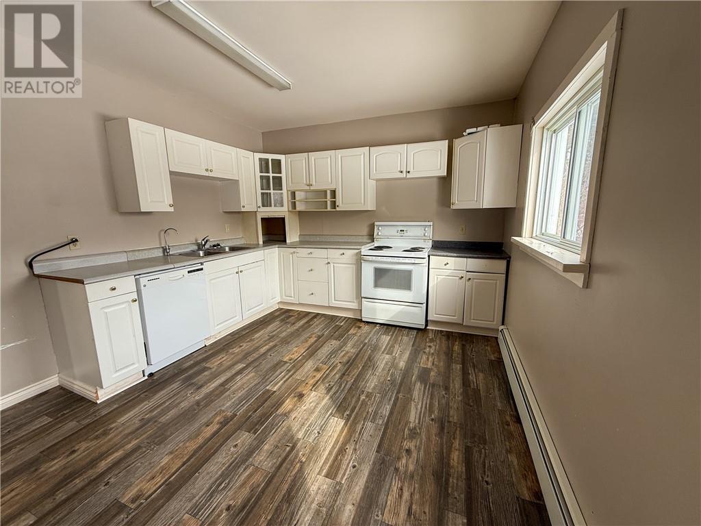 












14 New Street

,
Gore Bay, Manitoulin Island,




Ontario
P0P1H0

