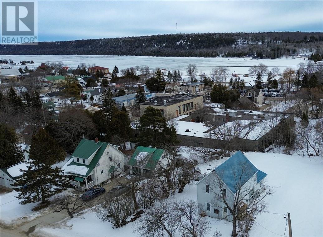 












14 New Street

,
Gore Bay, Manitoulin Island,




Ontario
P0P1H0

