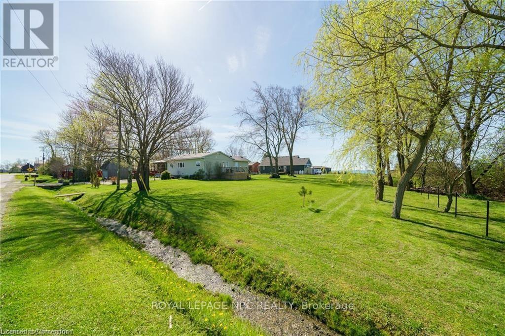 












2970 LAKESHORE ROAD

,
Haldimand,




Ontario
N1A2W8

