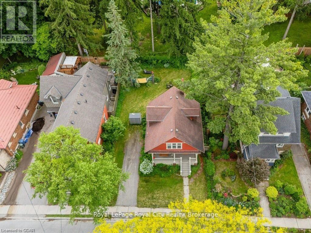 












24 LYON AVENUE

,
Guelph (Exhibition Park),




Ontario
N1H5C6

