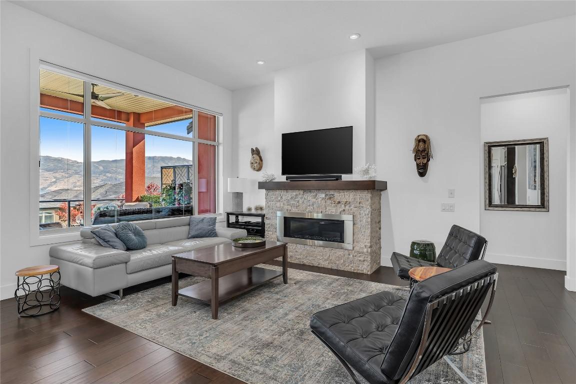 









2147


Madera

Court,
West Kelowna,




BC
V4T 3H7

