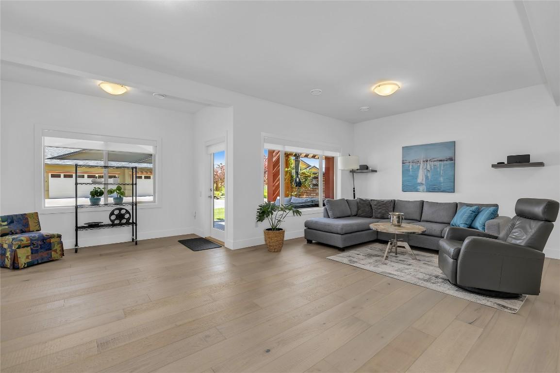 









2147


Madera

Court,
West Kelowna,




BC
V4T 3H7

