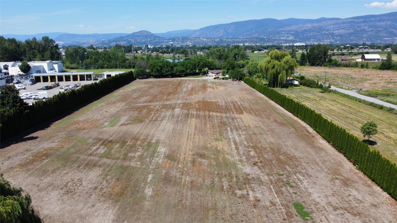 









1789


Munson

Road,
Kelowna,




BC
V1W 2G8

