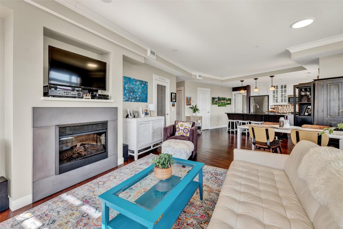 









2901


Abbott

Street, 305,
Kelowna,




BC
V1Y 1G7


